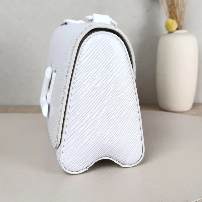 Louis Vuitton Crossbody Bag Twist White Epi Embossed Calfskin Small 19 × 9 × 15 cm — detail view 8 of 11