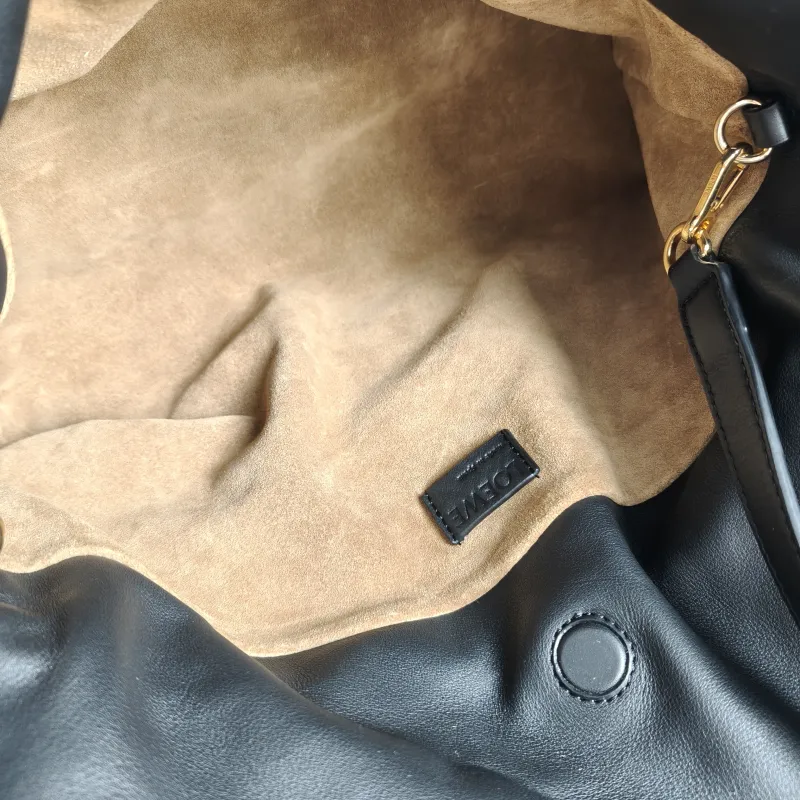 LOEWE Crossbody Bag Flamenco Black Calfskin Medium 30 × 10.5 × 24.5 cm — detail view 2 of 12