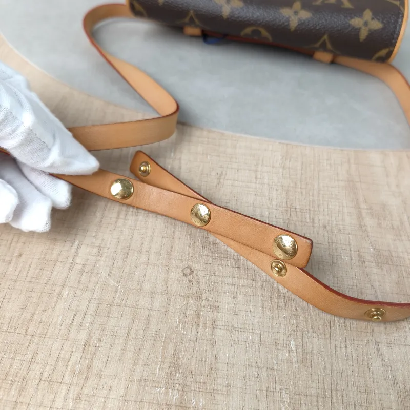 Louis Vuitton Shoulder Bag Shoulder Crossbody Bag Monogram PVC 16 × 4 × 10 cm — detail view 10 of 13