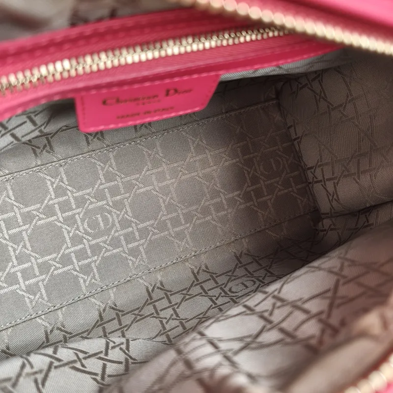 DIOR Top Handle Bag Lady Lady Dior Bag Red Lambskin Medium 24 × 12 × 21 cm — detail view 4 of 10