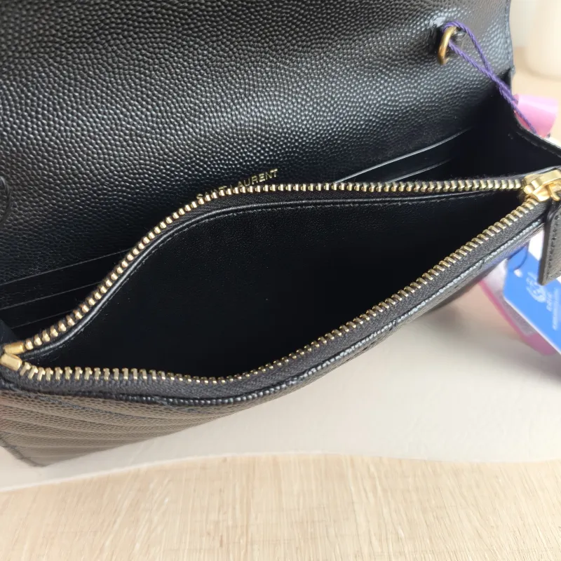 SAINT LAURENT Crossbody Bag CASSANDRE ENVELOPE Black Calfskin One Size 19 × 3.5 × 12.5 cm — detail view 4 of 12