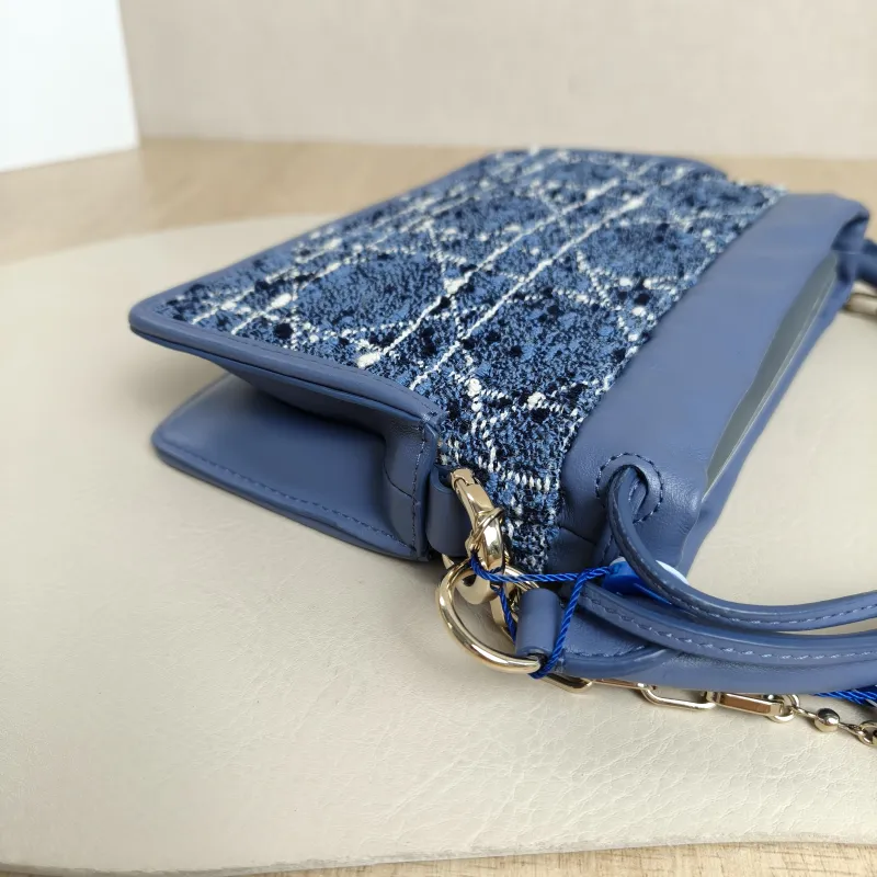 DIOR Shoulder Bag Shoulder Bag Blue Calfskin19 × 4 × 14 cm — detail view 4 of 12