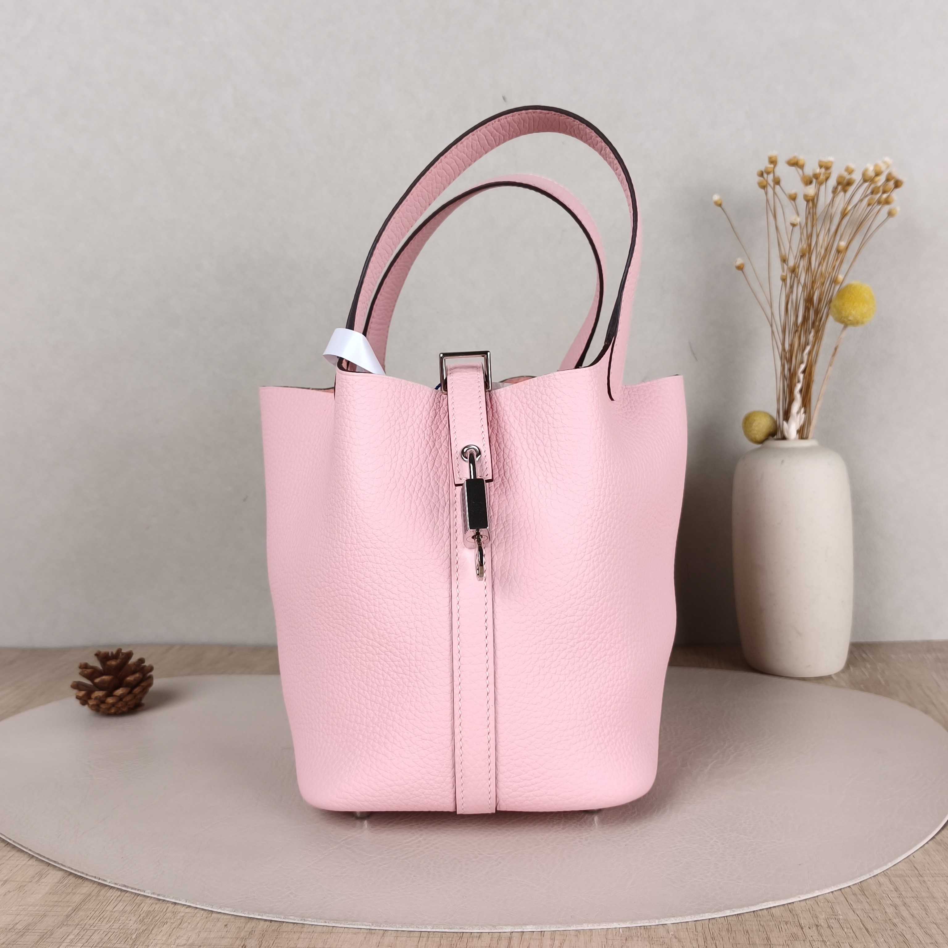 Hermès Top Handle Bag Picotin Lock 18 18 TC Calfskin Small18 × 13 × 18 cm