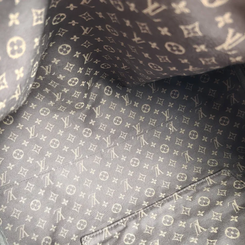 Louis Vuitton Shoulder Bag EXPRESS Shoulder Bag Suede Medium 36 × 18.5 × 24 cm — detail view 7 of 10