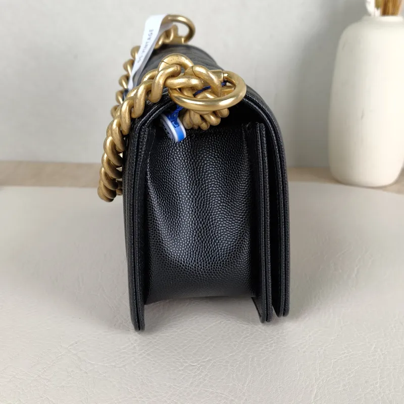 Chanel Crossbody Bag Le Boy​Black Grained Calfskin20.5 × 8.5 × 12 cm — detail view 13 of 15