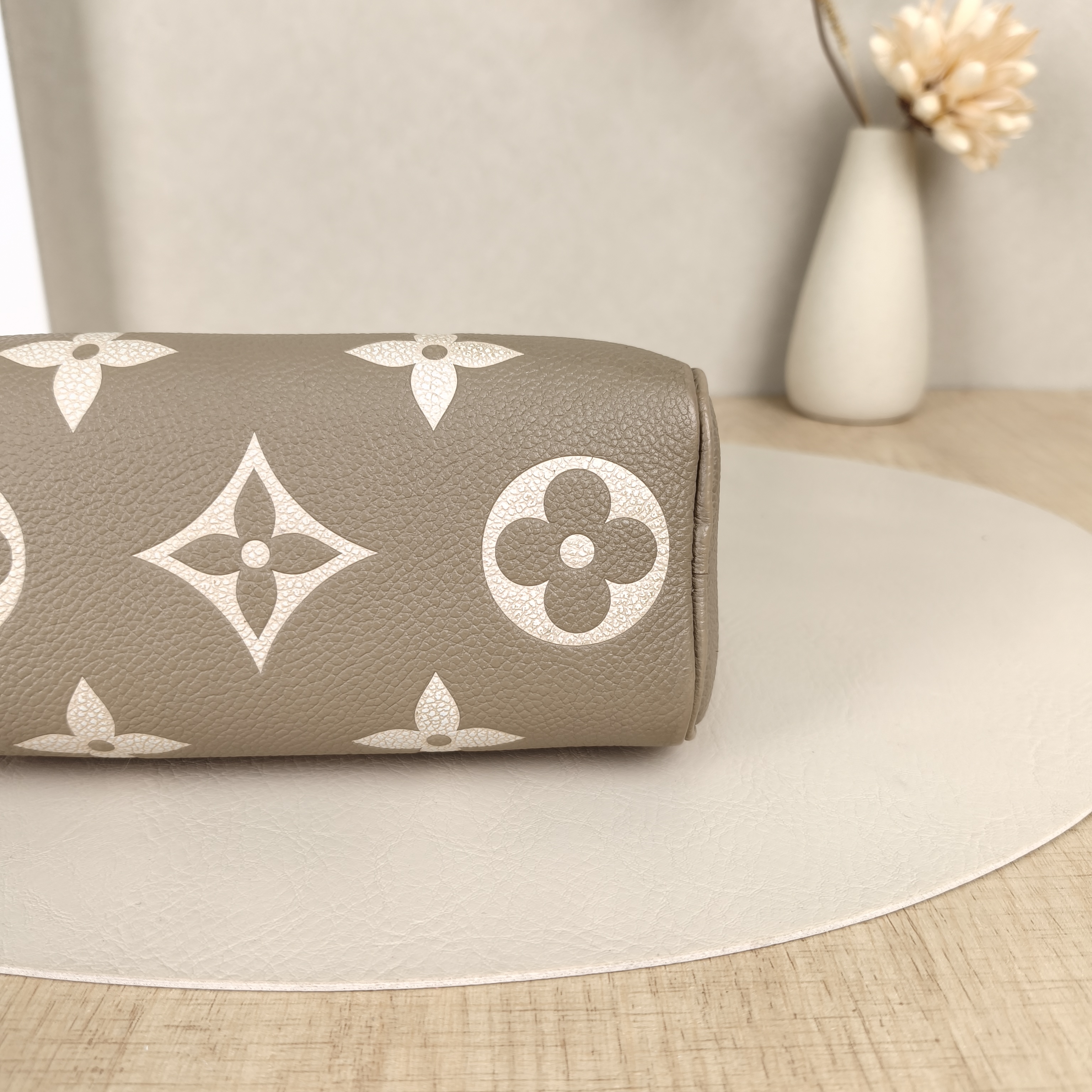 Louis Vuitton Crossbody Bag Speedy Nano · White Monogram Empreinte Embossed Calfskinnano16 × 7.5 × 10 cm — cover view 2 of 8
