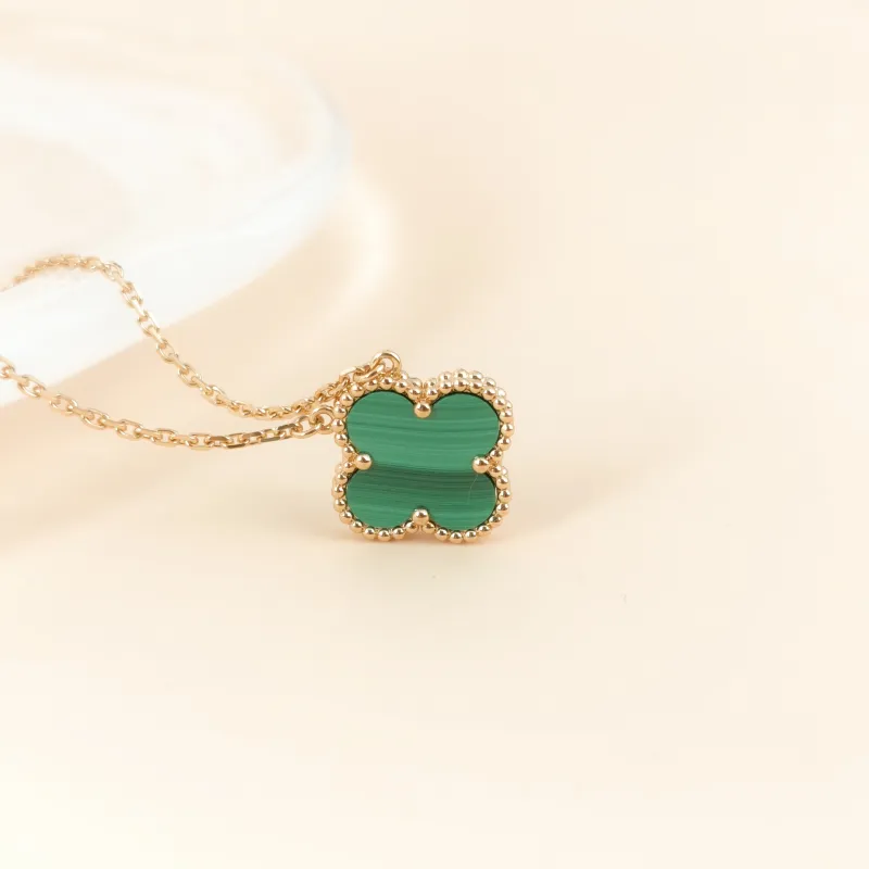 Van Cleef & Arpels Necklace Alhambra Alhambra Collection Yellow Gold 18KY ellow Gold Malachite Vintage Small 42cm — cover view 10 of 10