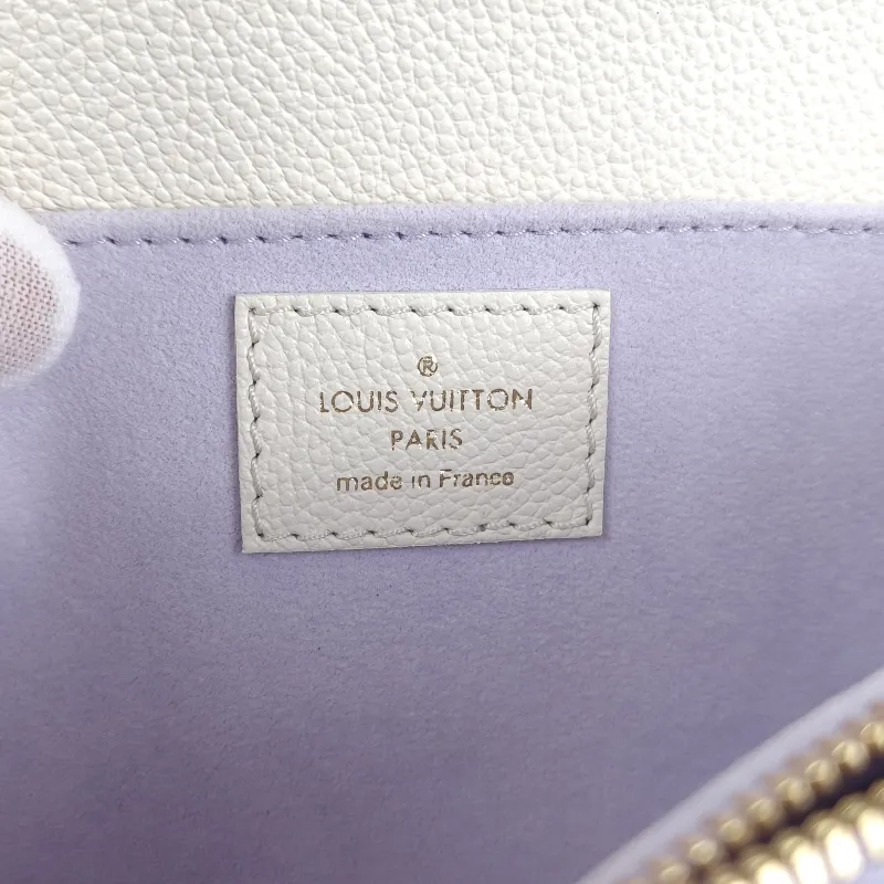 Louis Vuitton Crossbody Bag Pochette Métis East West White · Monogram Empreinte Embossed Calfskin Small 21.5 × 6 × 13.5 cm — detail view 9 of 15