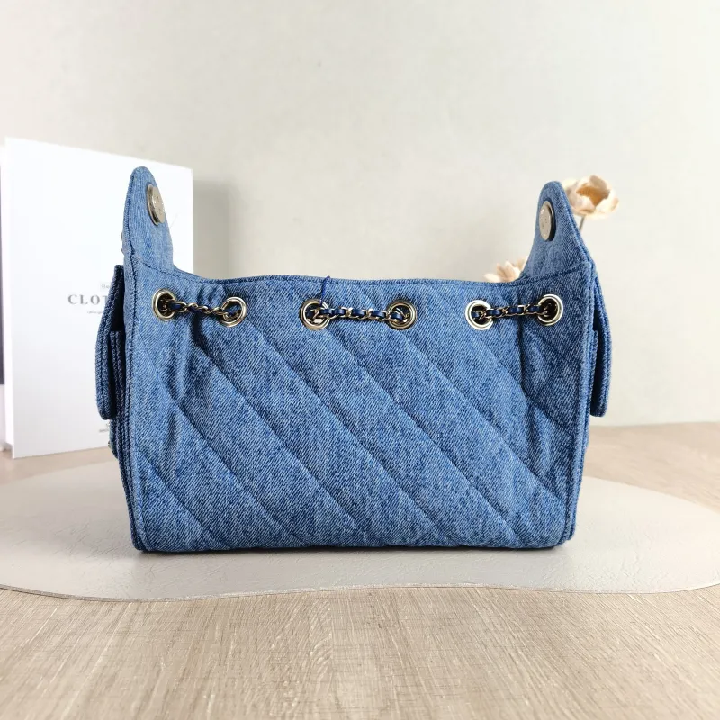 Chanel Crossbody Bag 25Bag Blue Mini 20 × 12.5 × 22 cm — cover view 5 of 5