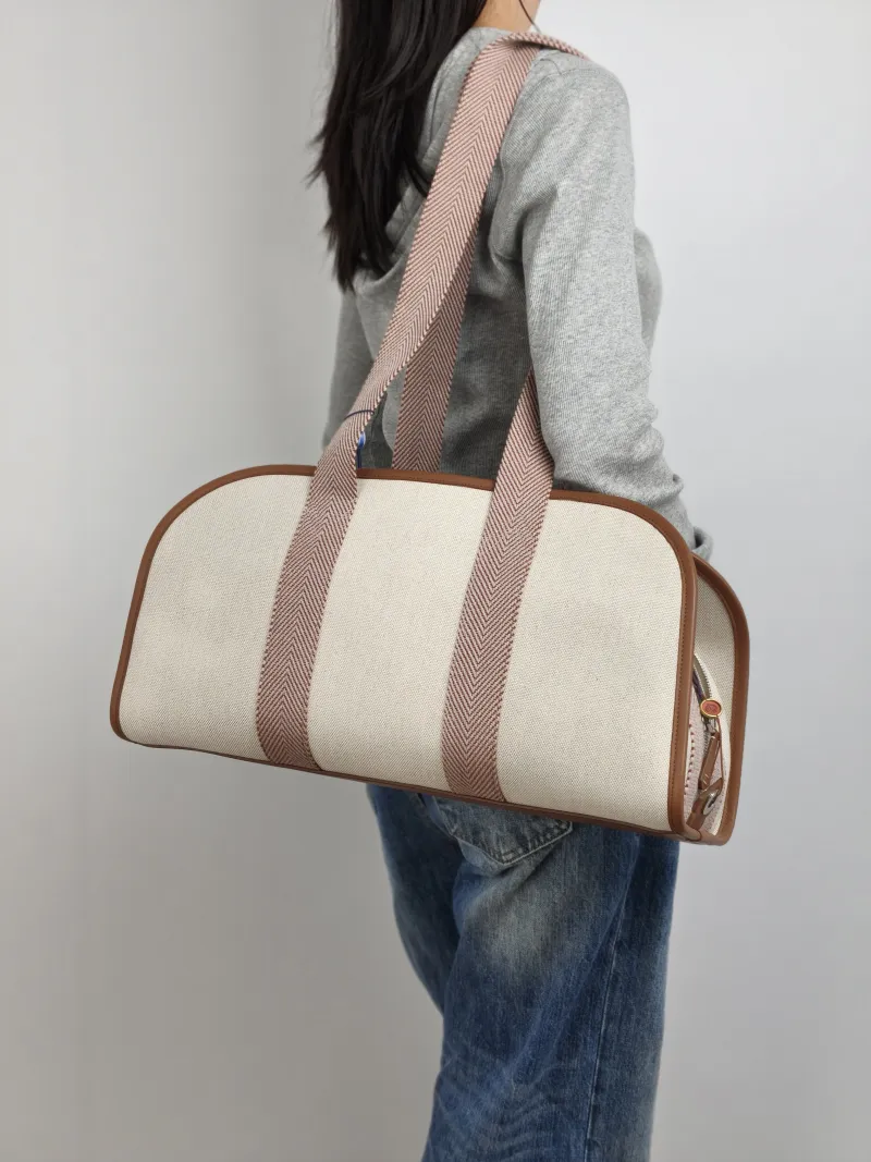 Loro Piana Shoulder Bag Shoulder Bag White Canvas One Size 45 × 17 × 24 cm — on-model view 1 of 2