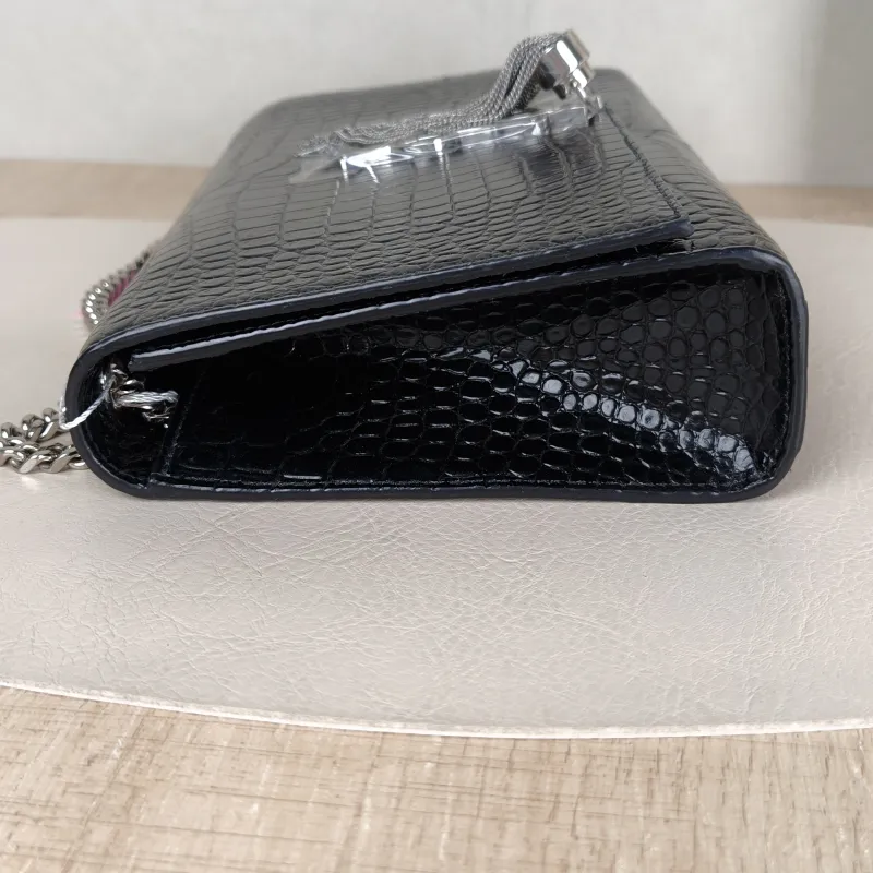 SAINT LAURENT Crossbody Bag KATE Edition Black Calfskin Medium 24 × 5.5 × 14.5 cm — detail view 6 of 10
