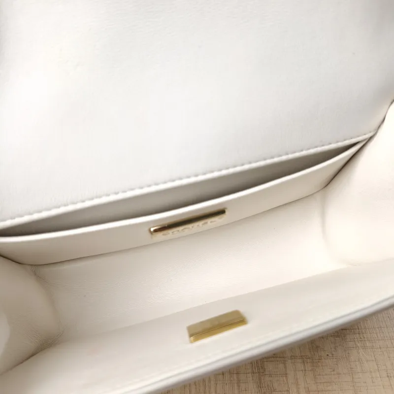 Chanel Crossbody Bag Le Boy​ Edition White Calfskin Small20.5 × 8.5 × 12 cm — detail view 2 of 19