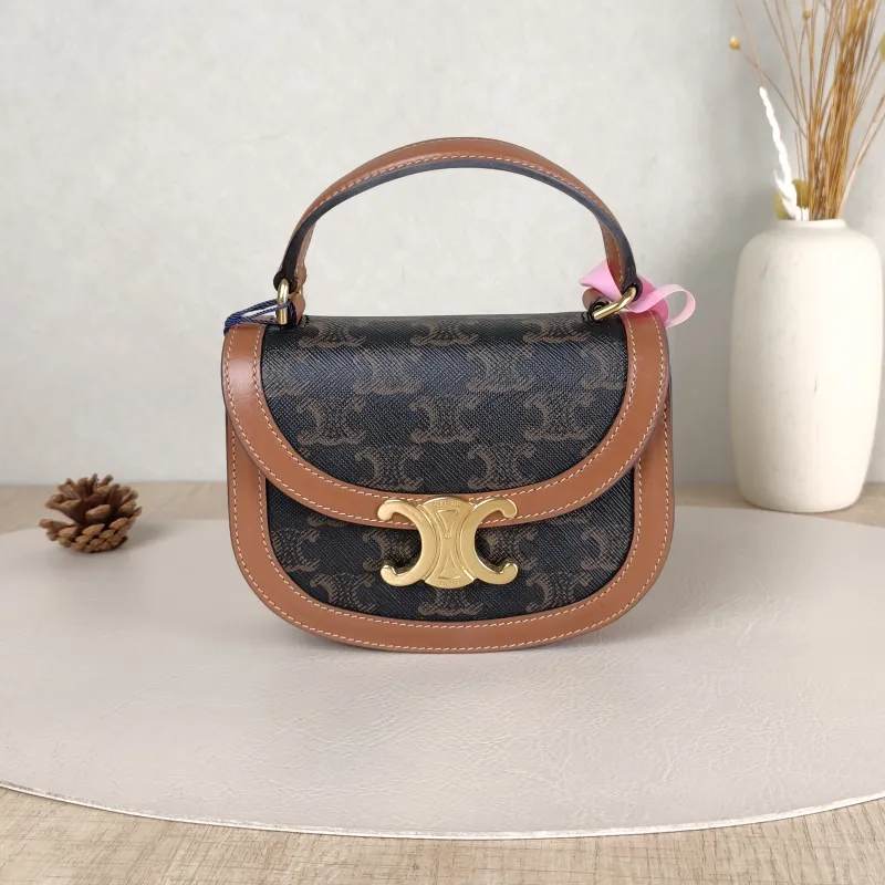 CELINE Crossbody Bag Crossbody Bag Monogram PV Cmini15 × 5 × 11.5 cm