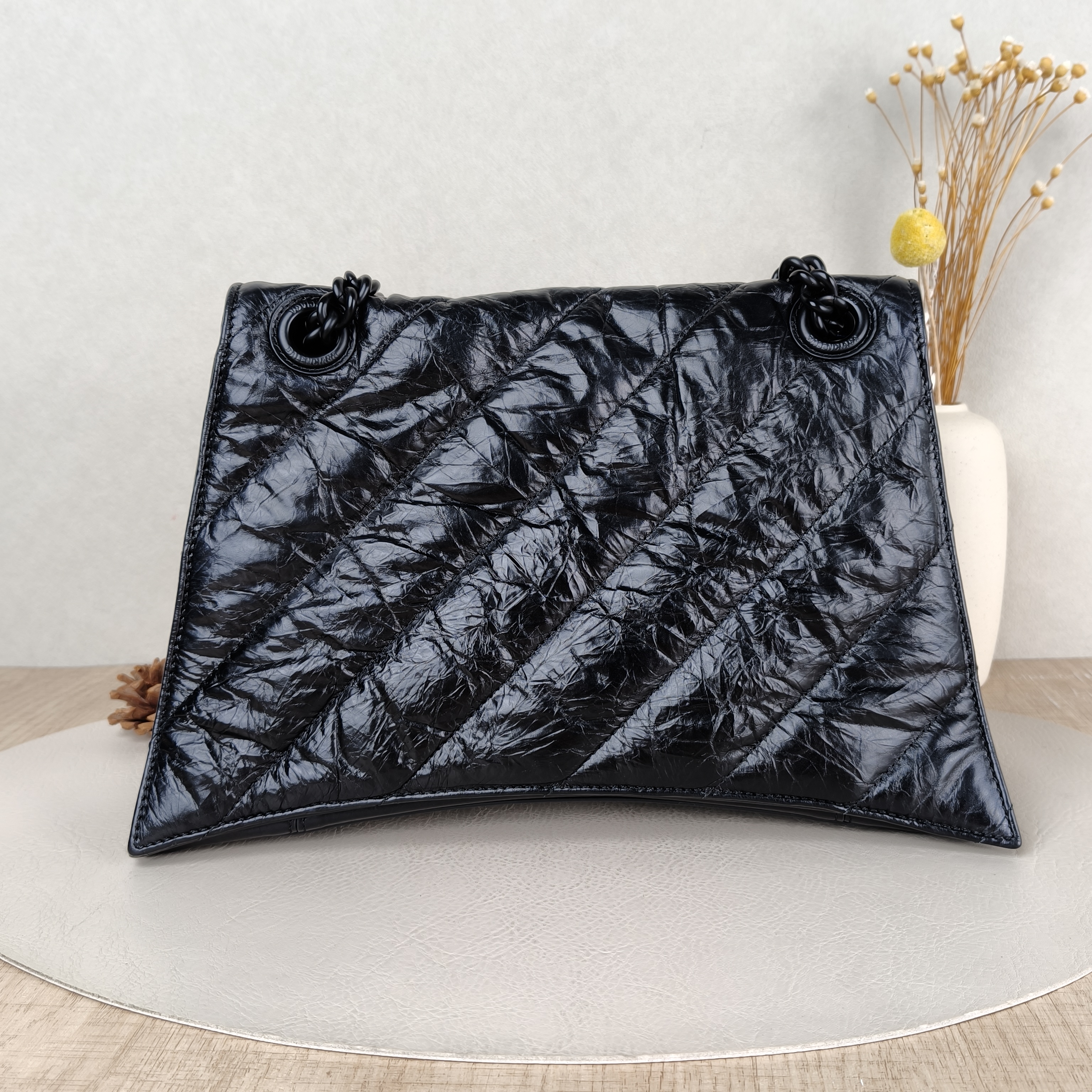 BALENCIAGA Shoulder Bag CRUSH Chain Bag Black Calfskin Medium30 × 13 × 20 cm — cover view 5 of 5