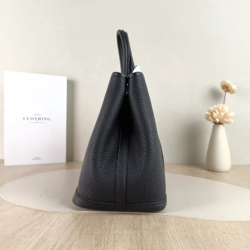 Hermès Top Handle Bag Garden Party 30 30 Black Negonda Calfskin Medium 30 × 13 × 21 cm G — detail view 9 of 10