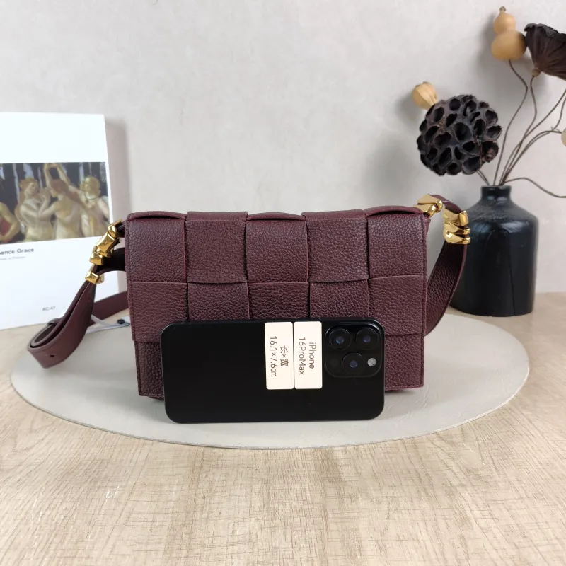 Bottega Veneta Crossbody Bag Cassette Woven Burgundy Calfskin Medium 23 × 5 × 15 cm — cover view 2 of 5