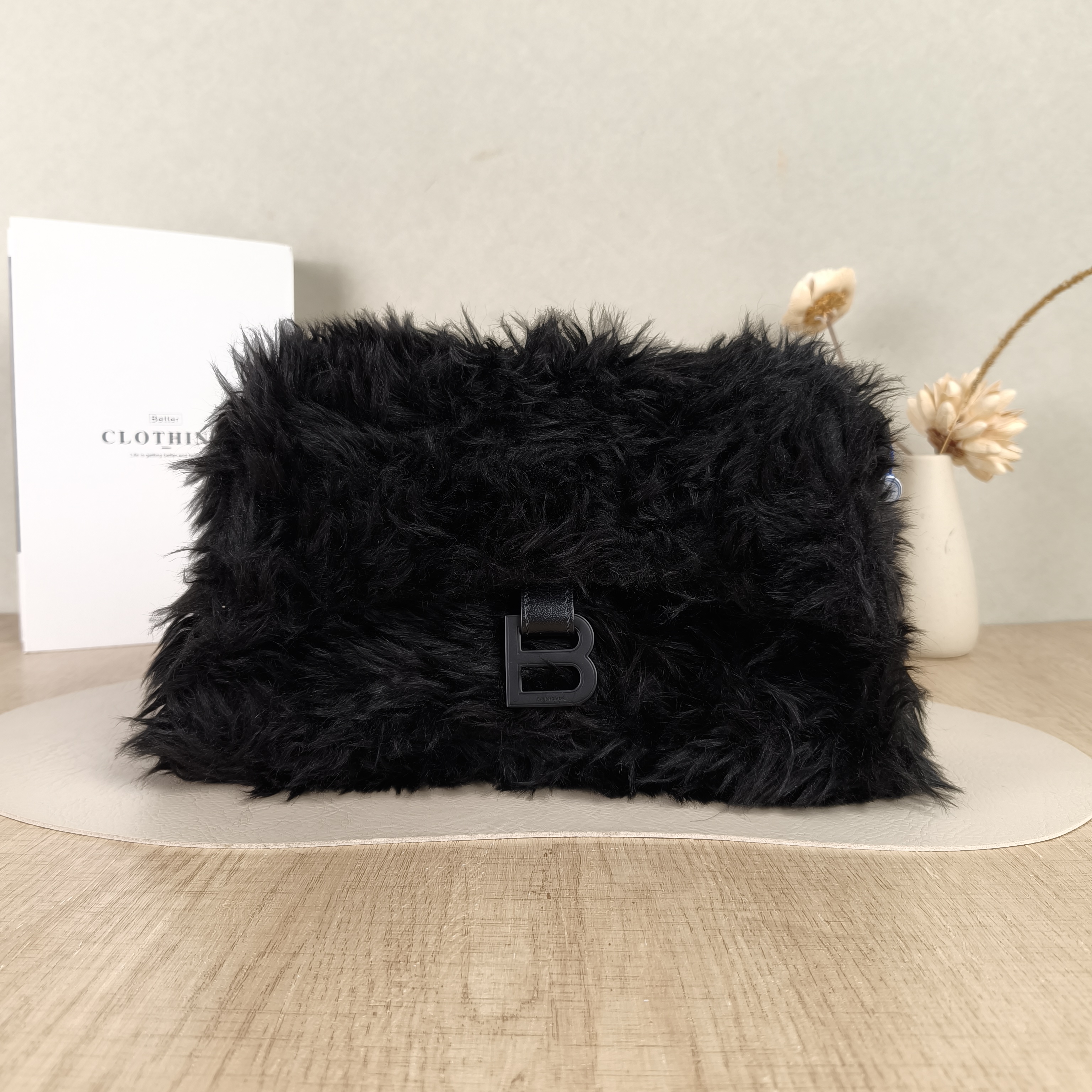 BALENCIAGA Shoulder Bag CRUSH Chain Bag Black Small25 × 8 × 15 cm