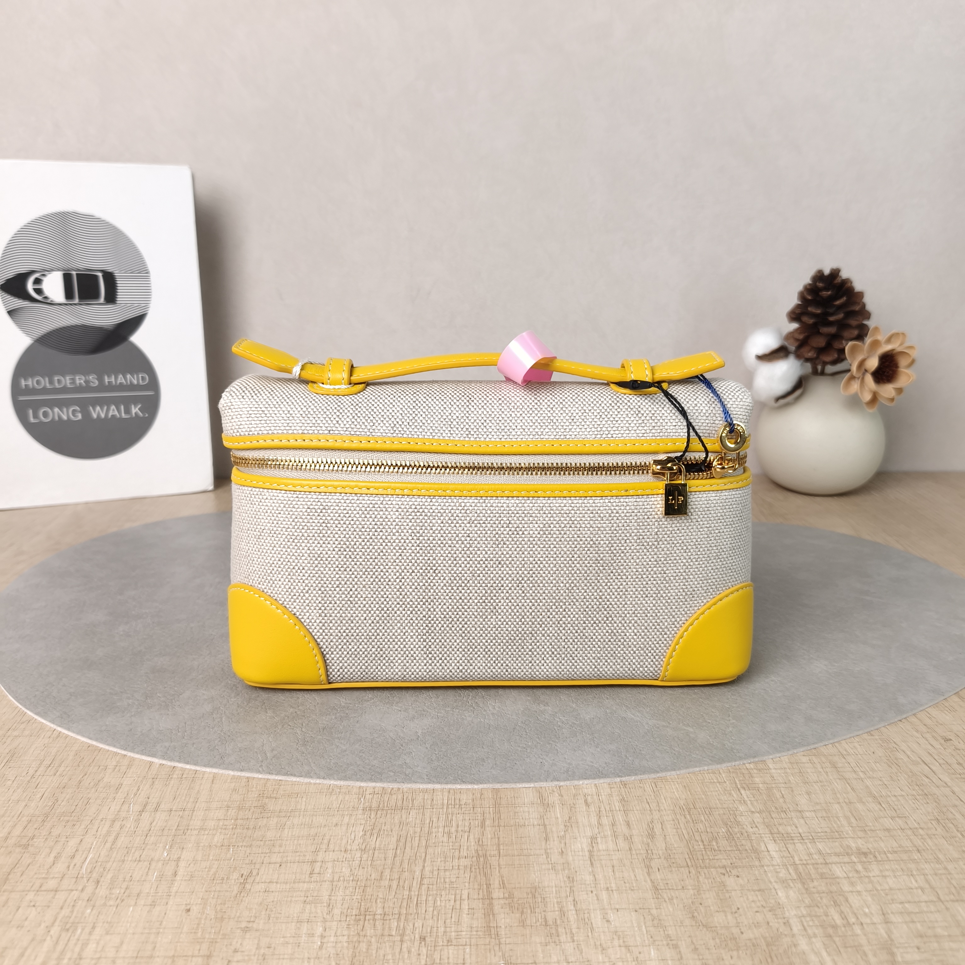 Loro Piana Crossbody Bag Extra Pocket L19Beige · Yellow Canvas One Size19 × 7 × 11.5 cm