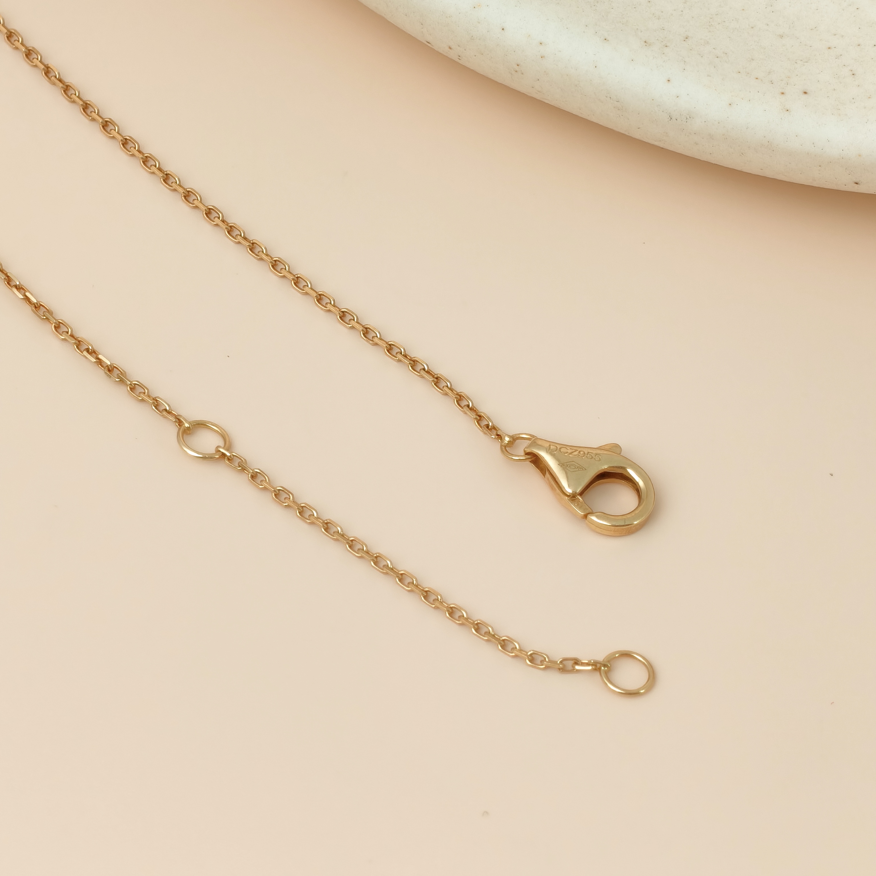 CARTIER Necklace Amulette de Necklace Pearl · White Mother-of-Pearl18KY ellow Gold Small12㎜ 38-41㎝ — cover view 4 of 10