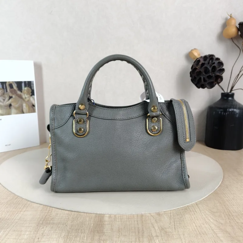 BALENCIAGA Crossbody Bag Classic City Grey Lambskin Mini 24 × 10 × 16 cm — cover view 5 of 6