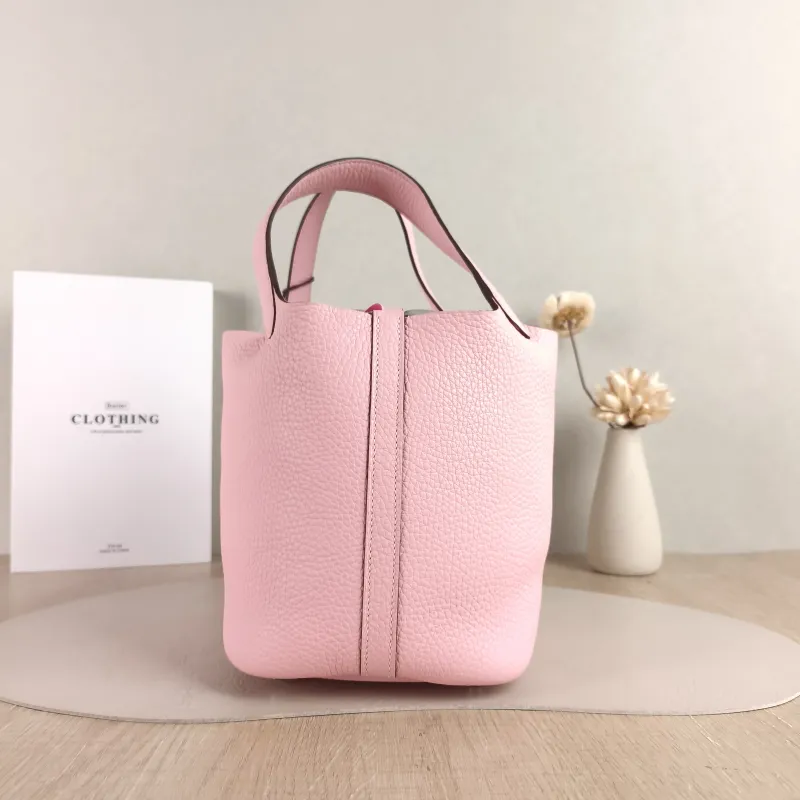 Hermès Top Handle Bag Picotin Lock 18 18 Taurillon Clemence TC Calfskin Small 18 × 13 × 18 cm K — cover view 5 of 5