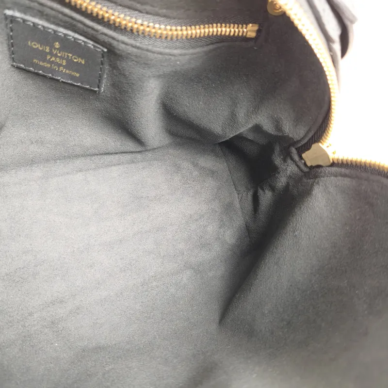 Louis Vuitton Shoulder Bag Petite Malle Souple Box Black Calfskin One Size20 × 7.5 × 14 cm Missing Shoulder Strap — detail view 12 of 14