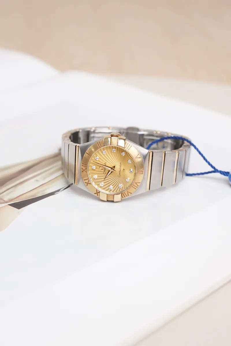 OMEGA Watch Collection Watch Gold One Size25mm — cover view 6 of 7