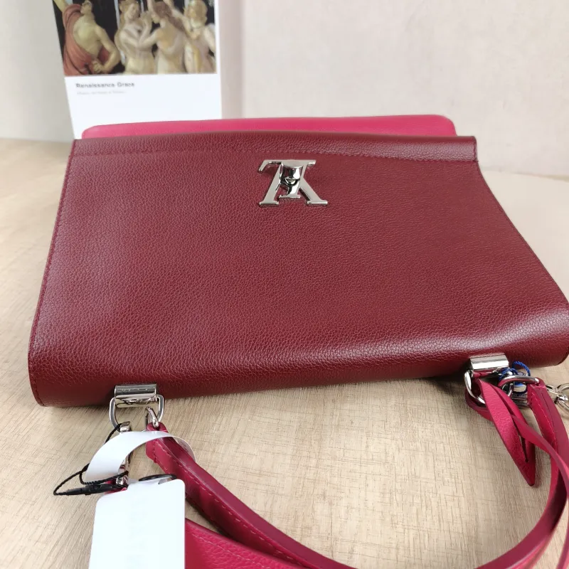 Louis Vuitton Crossbody Bag LOCKME II Shoulder Bag Colorblock Calfskin Medium 29 × 10 × 20 cm — detail view 10 of 14