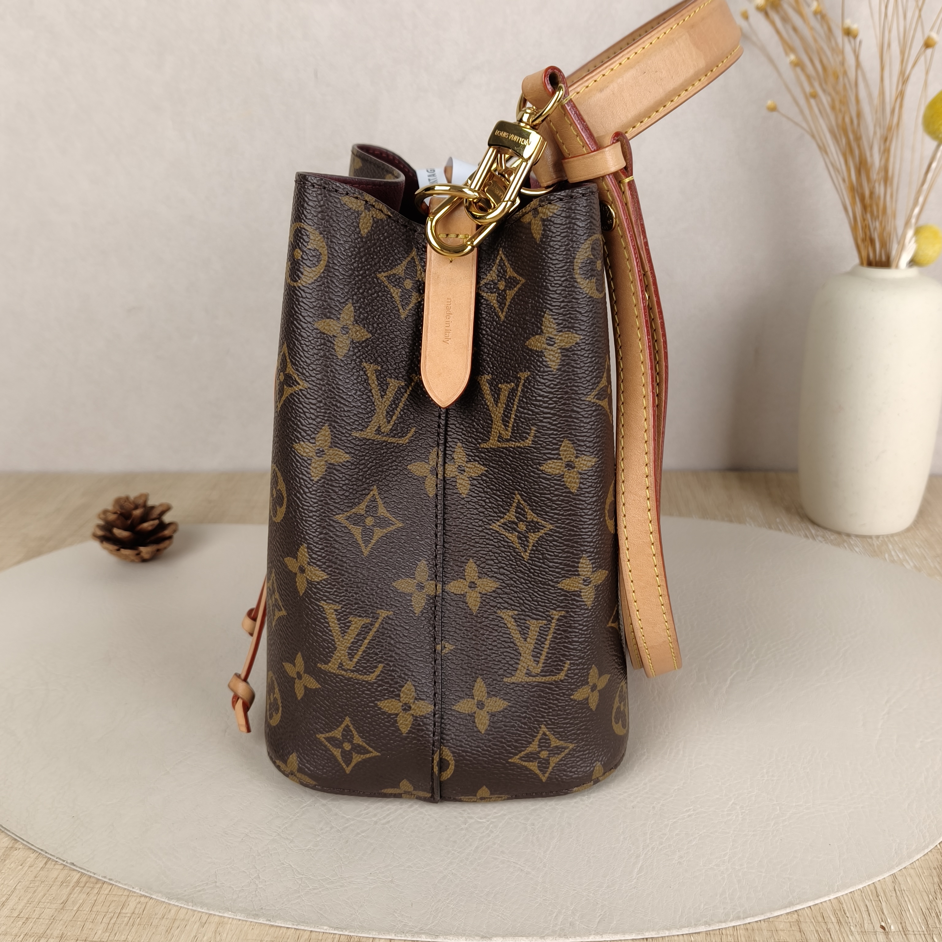 Louis Vuitton Crossbody Bag NÉONOÉ Bucket Bag BB Monogram PVCBB20 × 13 × 20 cm — cover view 7 of 8