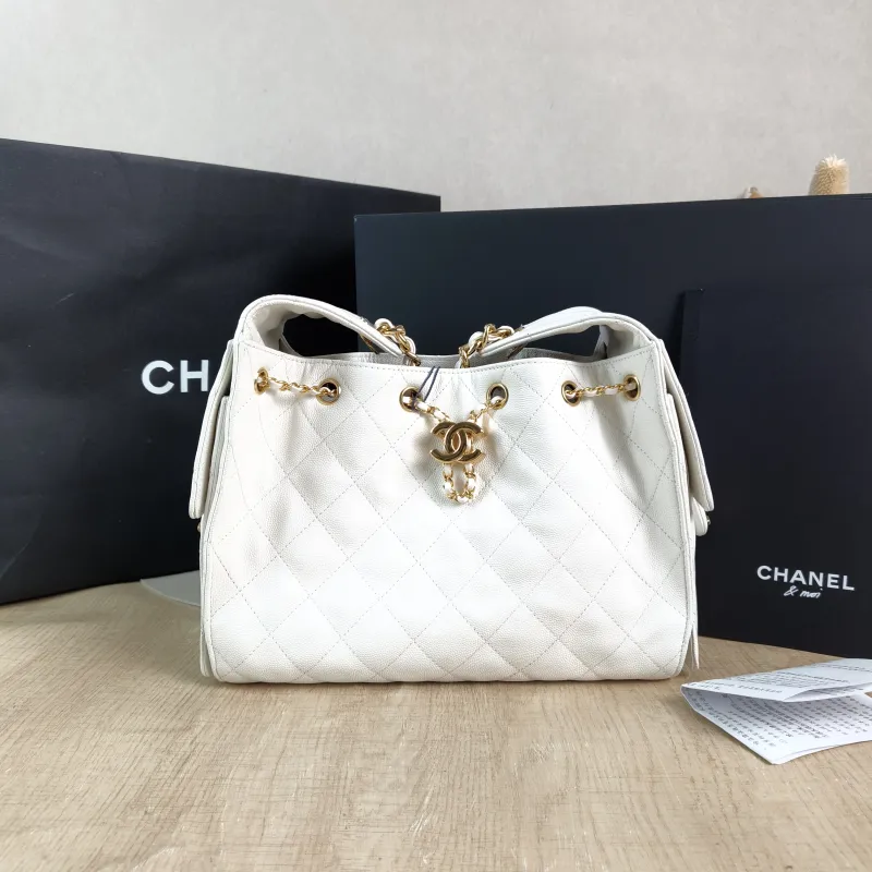 Chanel Shoulder Bag 25Bag White Grained Calfskin Small 26 × 14 × 30 cm — cover view 2 of 6