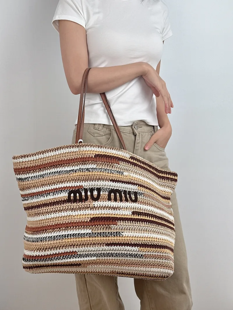 Miumiu Crossbody Bag Tote Bag Colorblock One Size 41 × 16 × 34 cm — on-model view 2 of 2