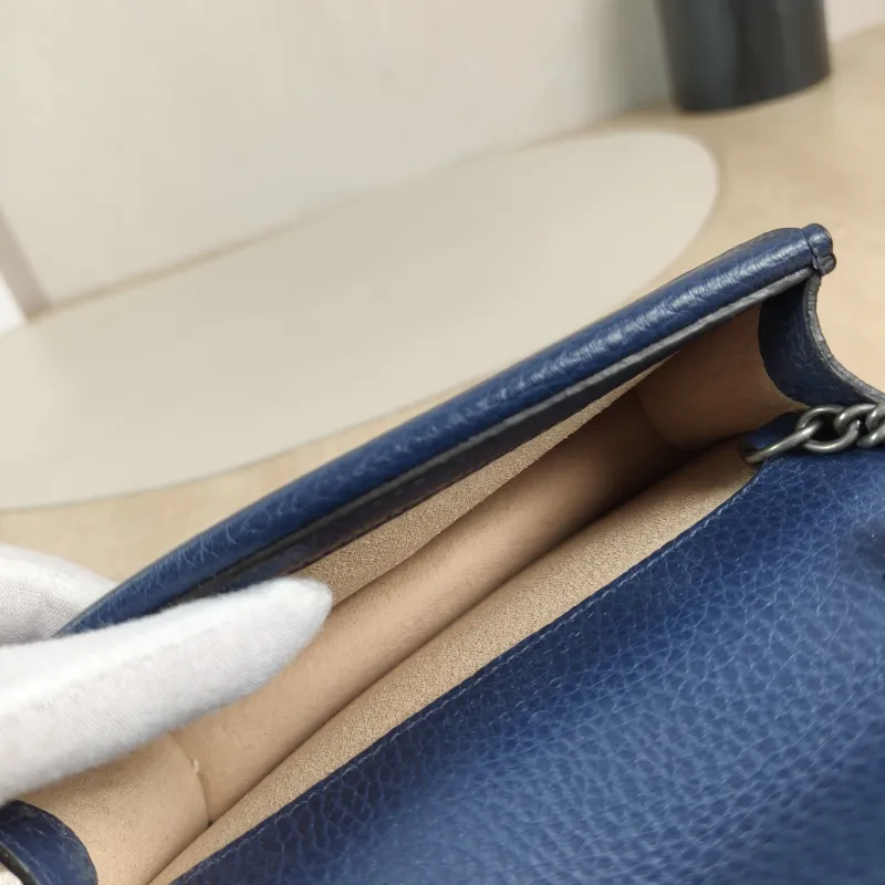 GUCCI Crossbody Bag Dionysus Navy Calfskinmini16.5 × 4.5 × 10 cm — detail view 11 of 13