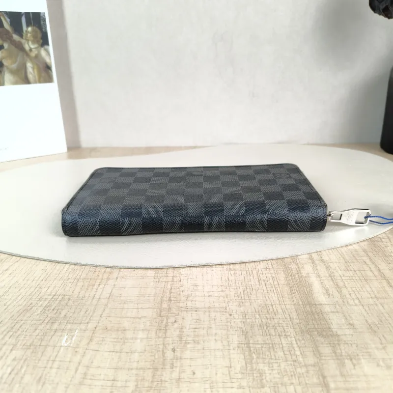 Louis Vuitton Wallet Edition Wallet PVC One Size20.5 × 2 × 12 cm — cover view 4 of 5