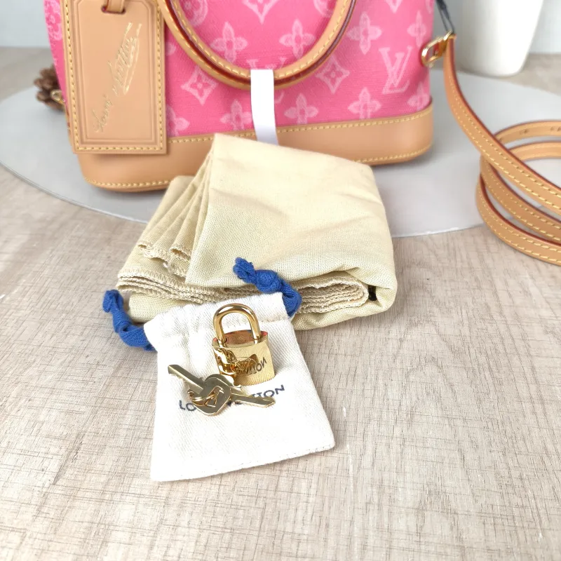 Louis Vuitton Top Handle Bag Alma BB Pink PVCBB23.5 × 11.5 × 17.5 cm — detail view 5 of 14