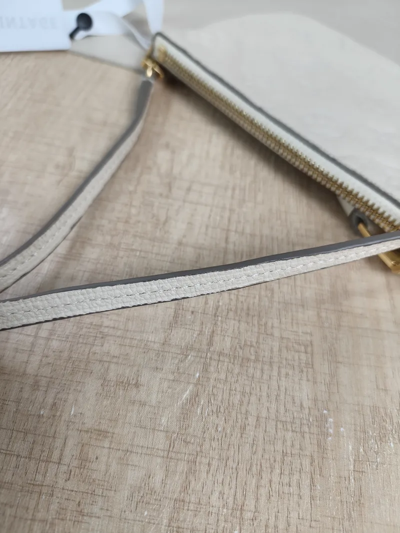 Louis Vuitton Top Handle Bag Top Handle Bag White Calfskin One Size18*11 — detail view 2 of 11