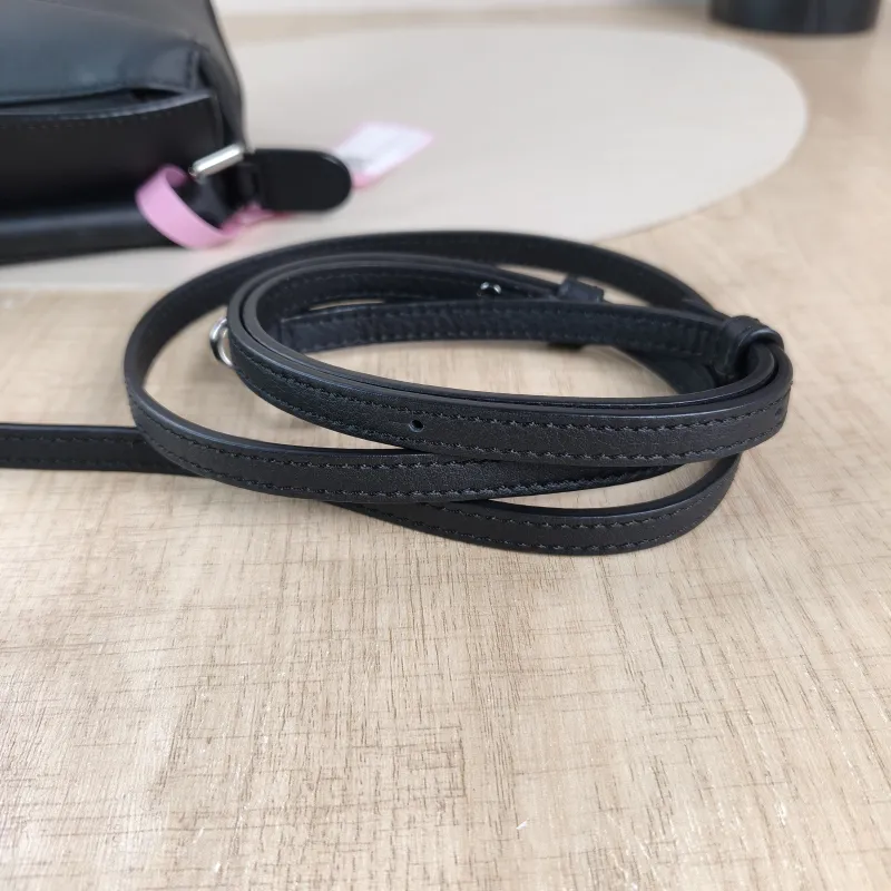 LOEWE Crossbody Bag Puzzle Black CC alfskinmini18 × 8 × 12.5 cm — detail view 2 of 11