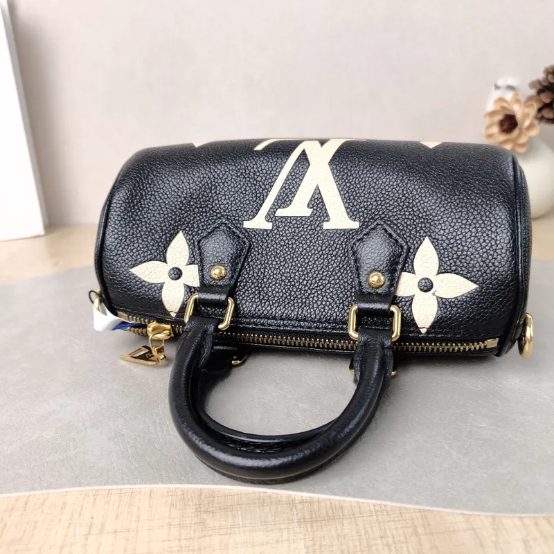 Louis Vuitton Crossbody Bag Papillon Black · White Monogram Empreinte Embossed Calfskin BB 20 × 10 × 10 cm — detail view 5 of 11