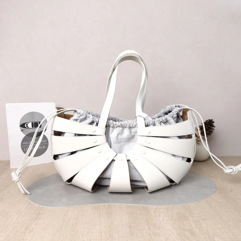 Bottega Veneta Top Handle Bag The Shell Dome Bag White Calfskin One Size 40 × 20 × 20 cm