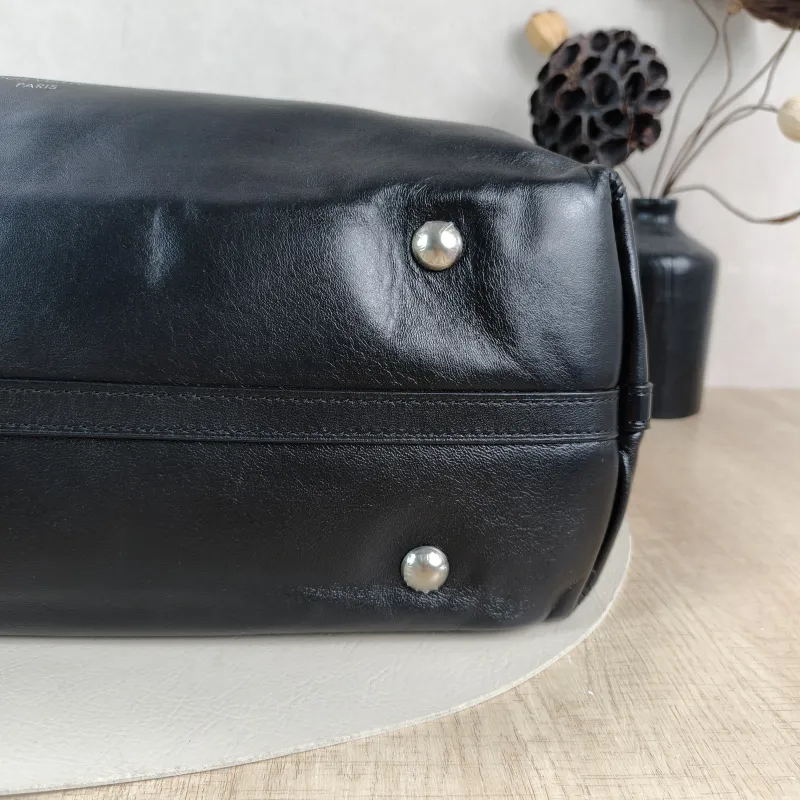 Louis Vuitton Crossbody Bag Carryall Vibe Black · Multicolore SL ambskin Medium 39 × 15 × 30 cm — detail view 1 of 13