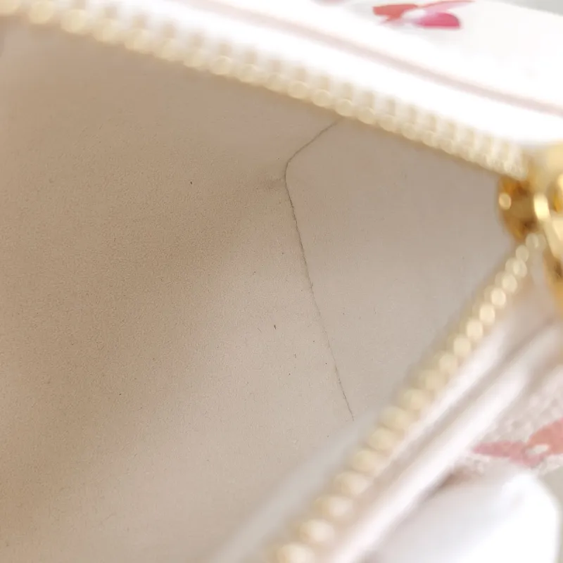 Louis Vuitton Crossbody Bag Speedy Nano Empreinte Embossed Calfskin nano 16 × 7.5 × 10 cm — detail view 5 of 11