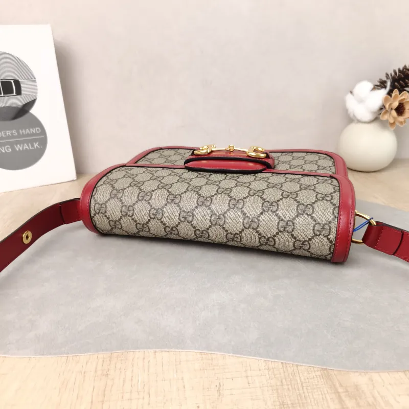 GUCCI Crossbody Bag Horsebit 1955 Horsebit Medium Red PVC Medium 25 × 8 × 18 cm — detail view 10 of 12