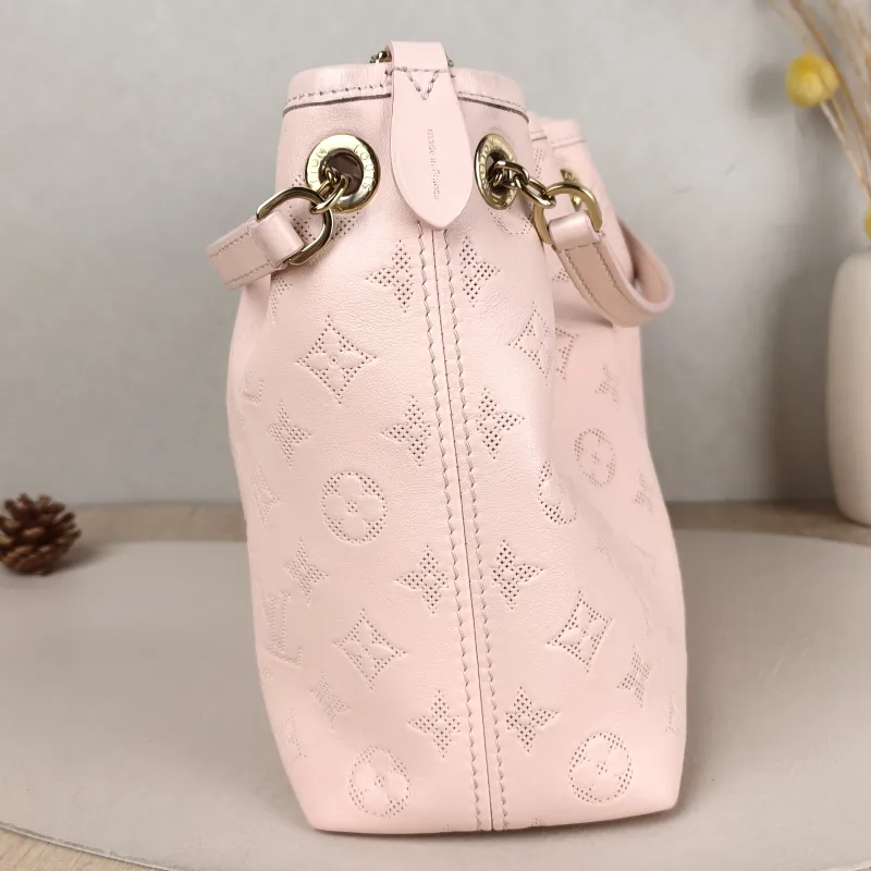 Louis Vuitton Crossbody Bag BUNDLE Pink Calfskin Medium 28 × 11.5 × 20 cm — detail view 9 of 11