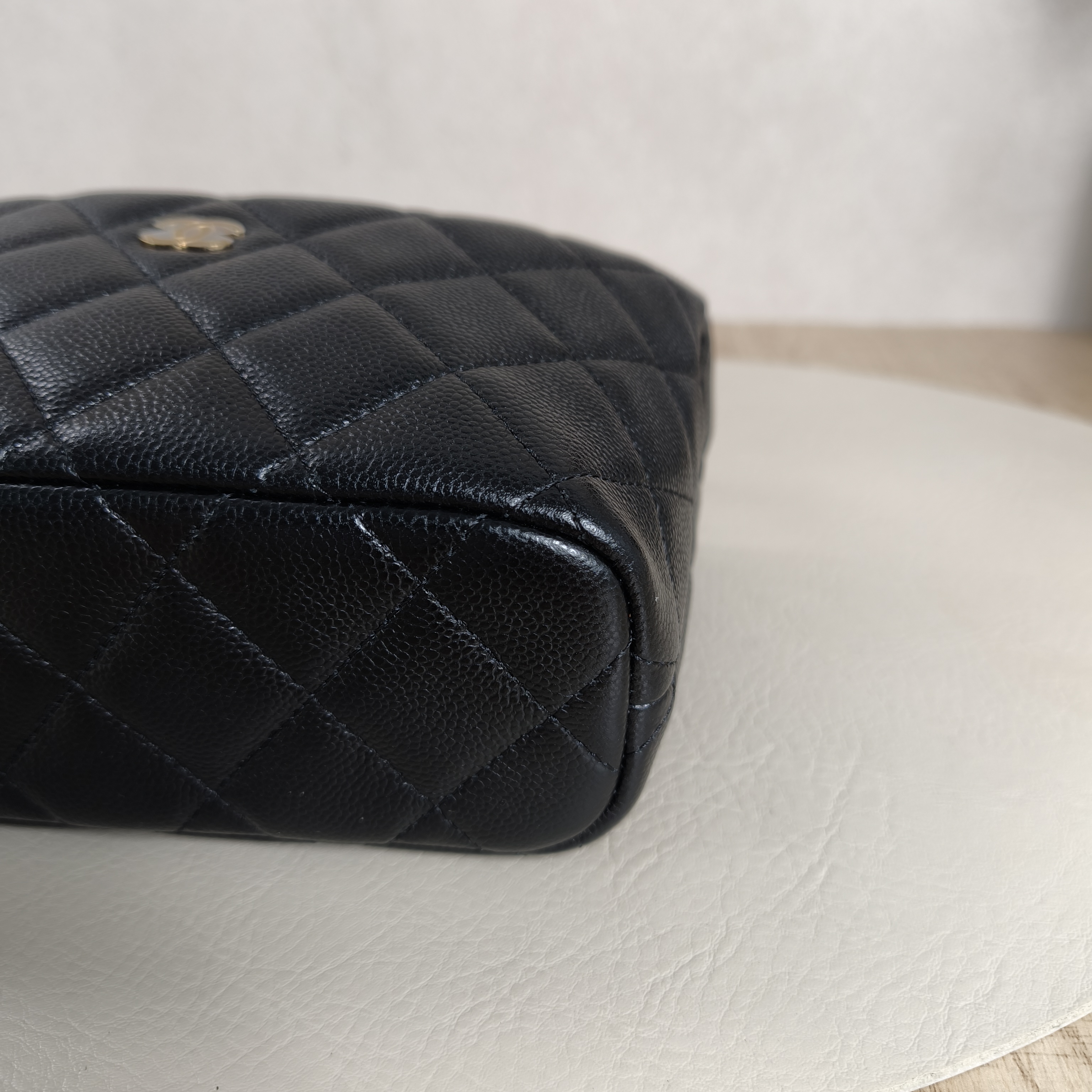 Chanel Pre-Owned Bag · DS60606576 — cover view 3 of 10