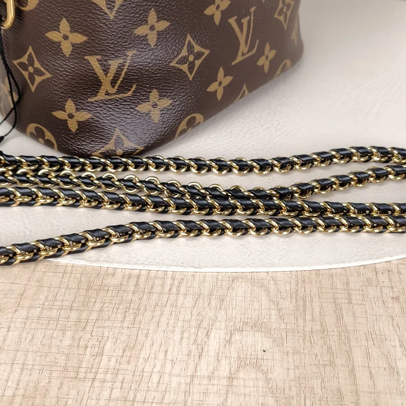 Louis Vuitton Shoulder Bag VANITY Cosmetic Bag Monogram PVC Small19 × 11 × 13 cm — detail view 5 of 13