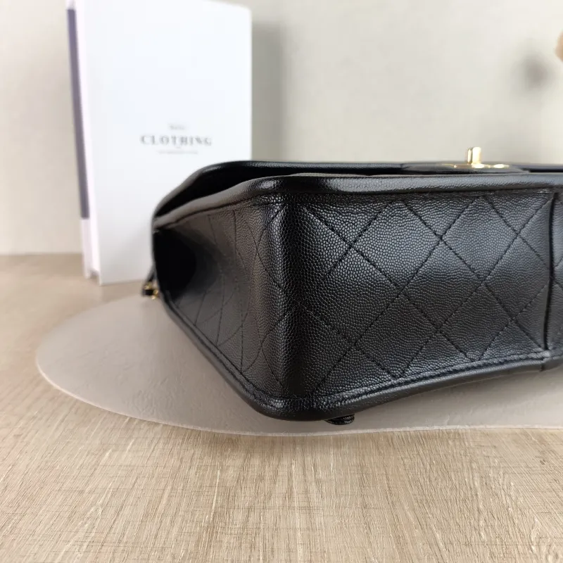 Chanel Backpack Backpack Black with Gold-Tone Hardware Grained Calfskin One Size 31 × 10 × 21 cm — detail view 5 of 14