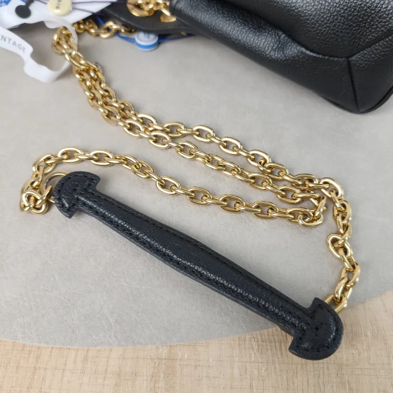 Louis Vuitton Shoulder Bag VAVIN Black Empreinte Embossed Calfskin BB20.5 × 8 × 15.5 cm — detail view 2 of 13