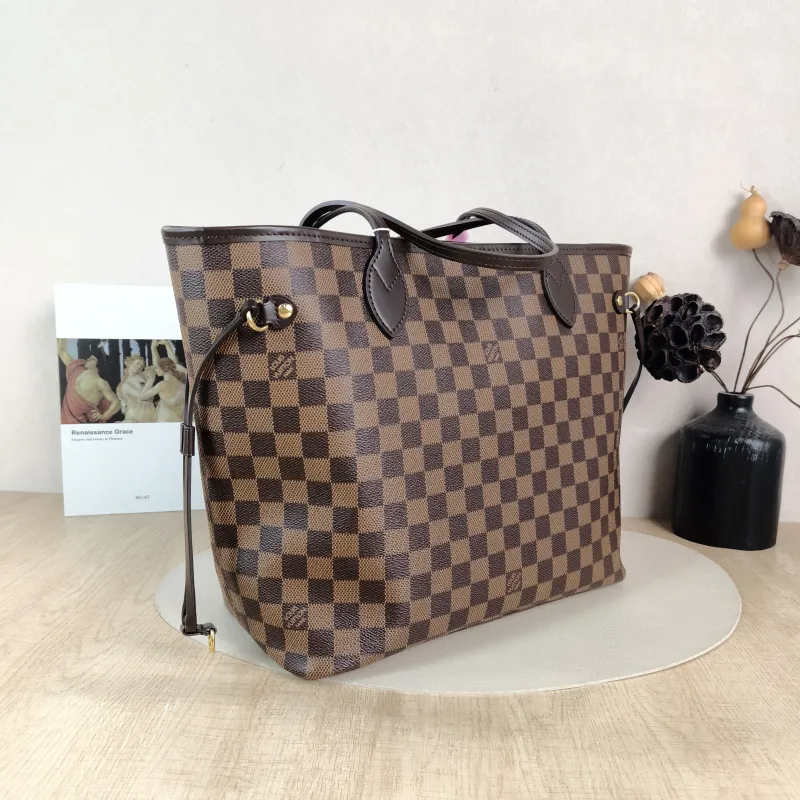 Louis Vuitton Shoulder Bag Neverfull Damier Ebene PVC Medium 31 × 14 × 28 cm — cover view 4 of 5