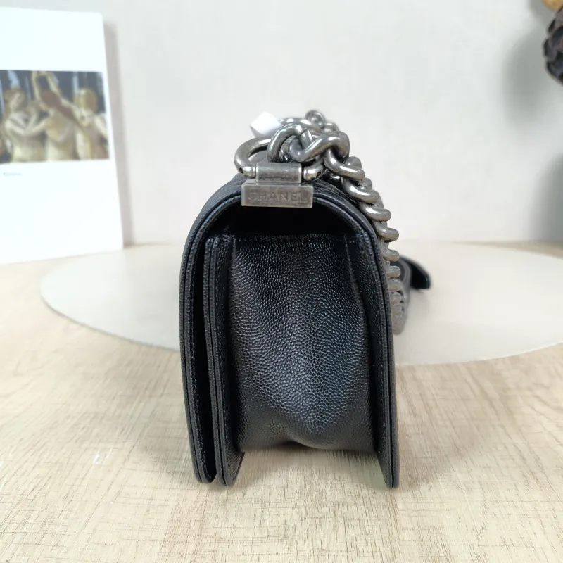 Chanel Crossbody Bag Le Boy​ Black Grained Calfskin Small 20.5 × 8.5 × 12 cm — detail view 3 of 12