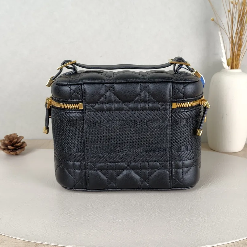 DIOR Top Handle Bag Travel Vanity Cosmetic Bag Black Lambskin18.5 × 10.5 × 13.5 cm — cover view 4 of 5