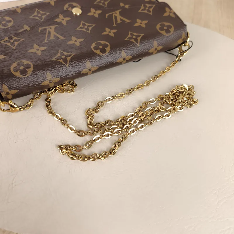 Louis Vuitton Crossbody Bag Pochette Félicie Monogram PVC Small 21 × 3 × 12 cm — detail view 7 of 14
